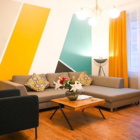 Modern Apartment Wiener Stadthalle Kültér fotó